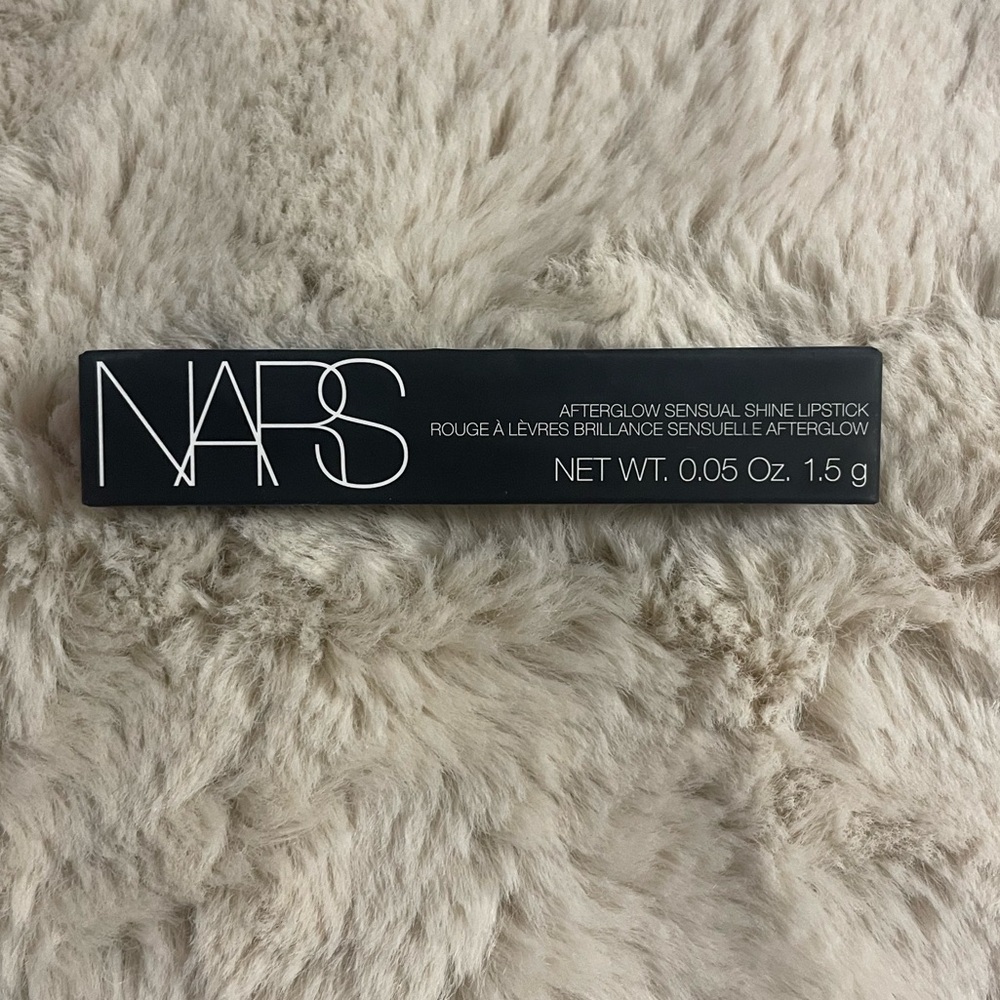 NARS lipstick
